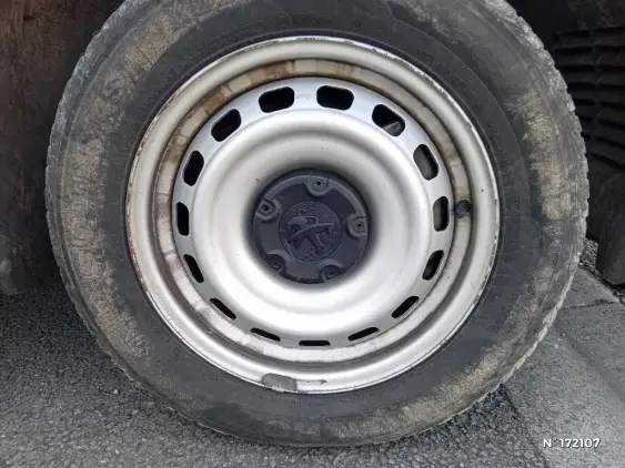 PEUGEOT PARTNER III - voiture d'occasion - Photo 8