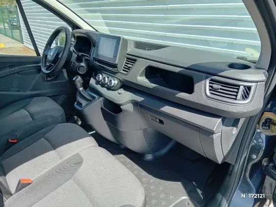 RENAULT TRAFIC III - voiture d'occasion - Photo 10