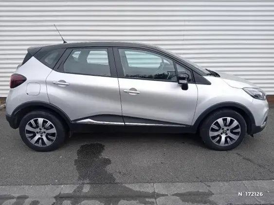 RENAULT CAPTUR - voiture d'occasion - Photo 5