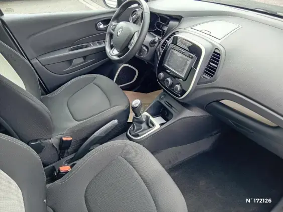 RENAULT CAPTUR - voiture d'occasion - Photo 10