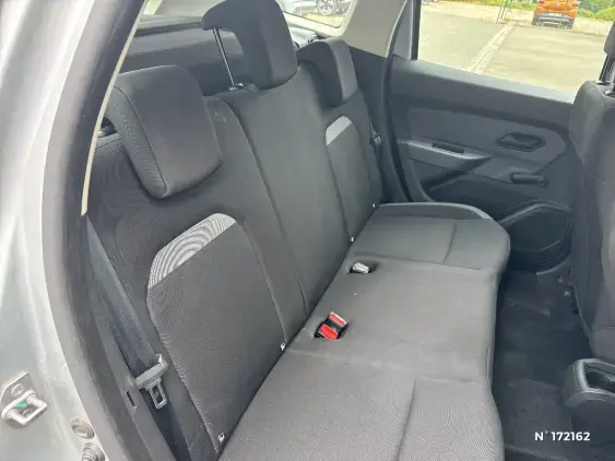DACIA DUSTER II - voiture d'occasion - Photo 11