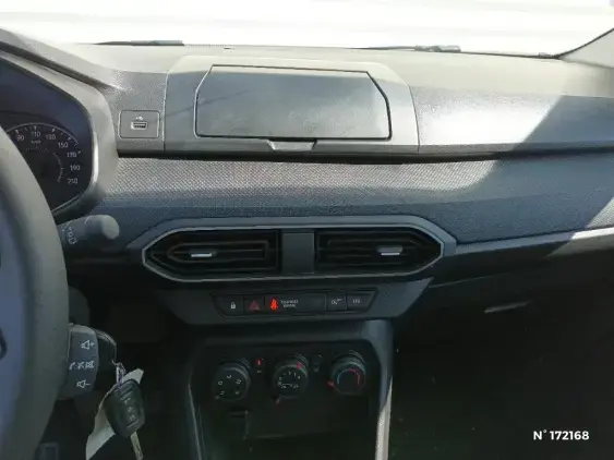 DACIA SANDERO III - voiture d'occasion - Photo 13