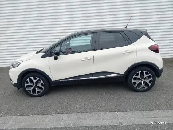 RENAULT CAPTUR - voiture d'occasion - Photo 2