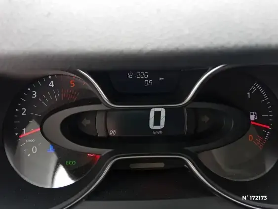 RENAULT CAPTUR - voiture d'occasion - Photo 12