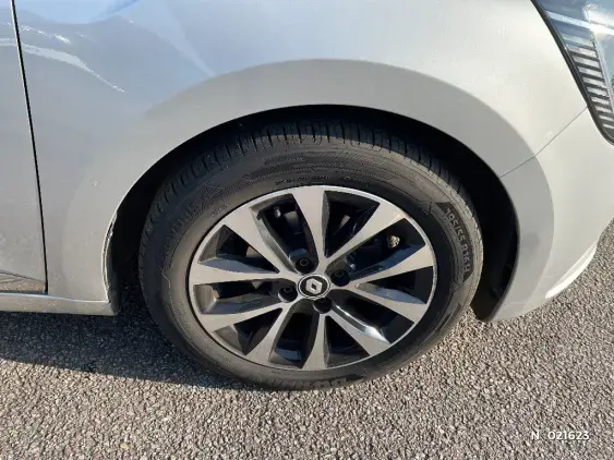 RENAULT CLIO V - voiture d'occasion - Photo 8