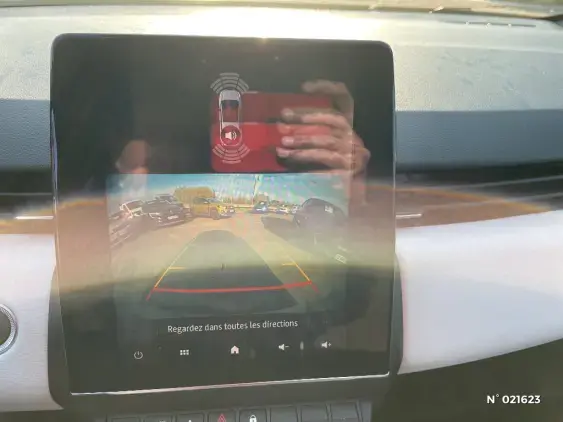 RENAULT CLIO V - voiture d'occasion - Photo 14