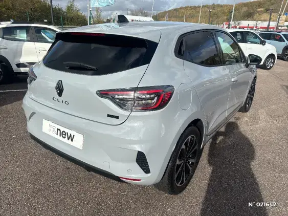 RENAULT CLIO V - voiture d'occasion - Photo 4