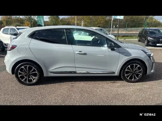 RENAULT CLIO V - voiture d'occasion - Photo 5