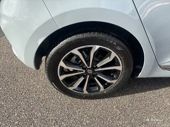 RENAULT CLIO V - voiture d'occasion - Photo 8