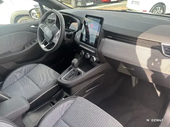 RENAULT CLIO V - voiture d'occasion - Photo 10