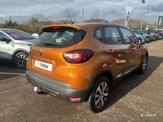 RENAULT CAPTUR - voiture d'occasion - Photo 4