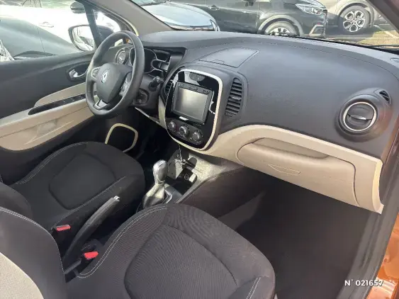 RENAULT CAPTUR - voiture d'occasion - Photo 10