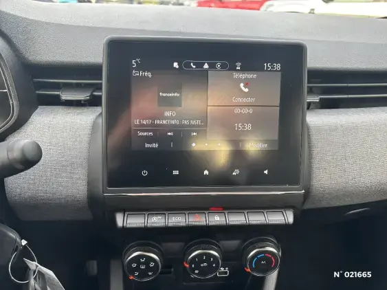 RENAULT CLIO V - voiture d'occasion - Photo 13