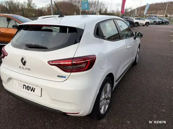 RENAULT CLIO V - voiture d'occasion - Photo 4