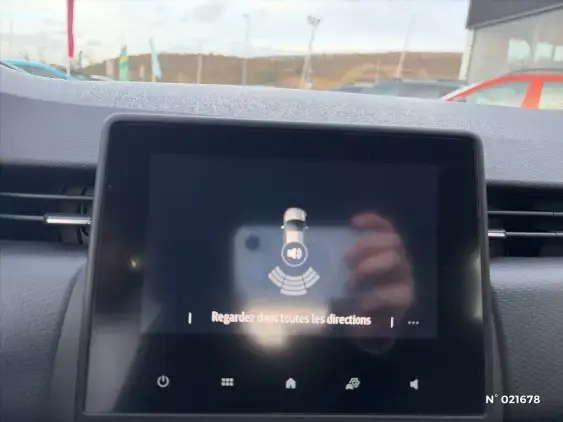 RENAULT CLIO V - voiture d'occasion - Photo 14