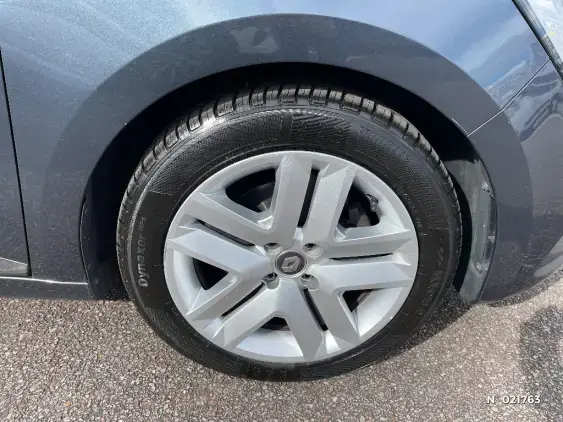 RENAULT CLIO V - voiture d'occasion - Photo 8