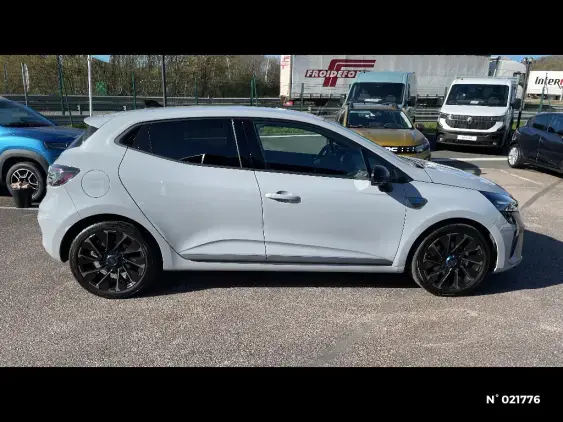 RENAULT CLIO V - voiture d'occasion - Photo 5