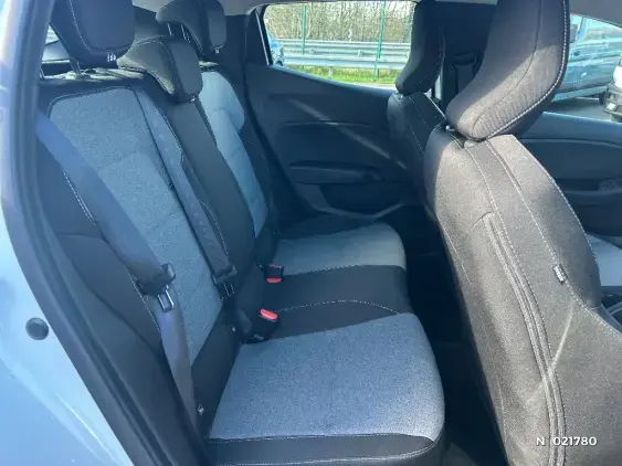 RENAULT CLIO V - voiture d'occasion - Photo 11