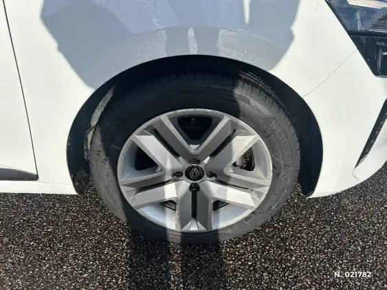 RENAULT CLIO V - voiture d'occasion - Photo 8