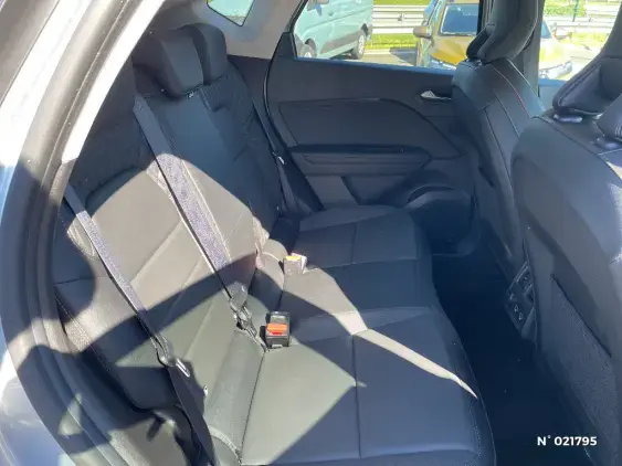 RENAULT CAPTUR II - voiture d'occasion - Photo 11