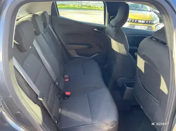 RENAULT CLIO V - voiture d'occasion - Photo 11