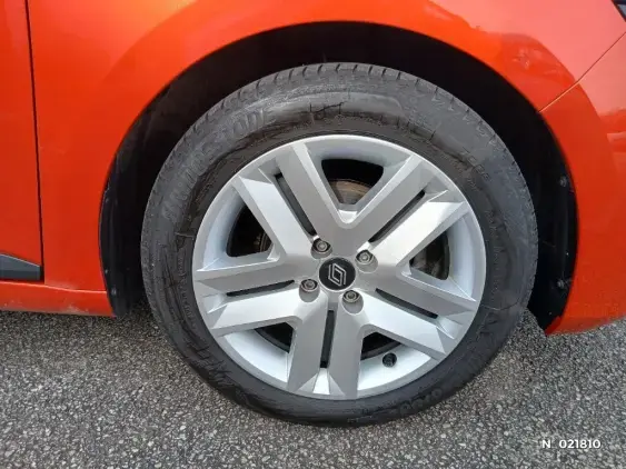 RENAULT CLIO V - voiture d'occasion - Photo 8