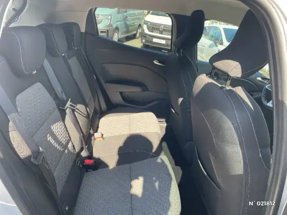 RENAULT CLIO V - voiture d'occasion - Photo 11