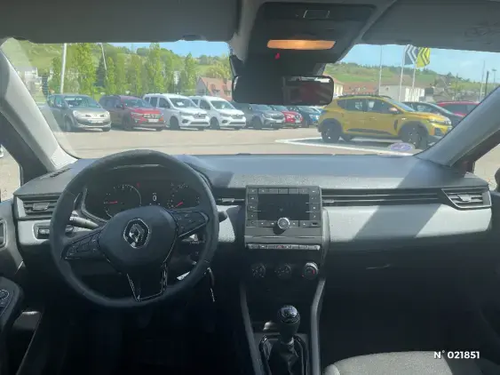 RENAULT CLIO V - voiture d'occasion - Photo 9