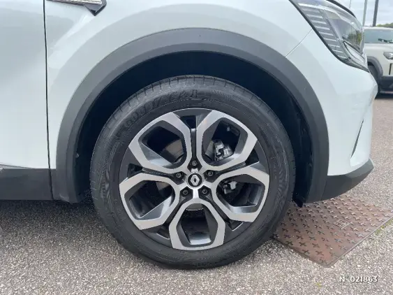 RENAULT CAPTUR II - voiture d'occasion - Photo 8