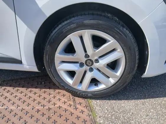 RENAULT CLIO V - voiture d'occasion - Photo 8