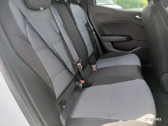 RENAULT CLIO V - voiture d'occasion - Photo 11