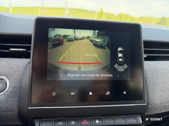 RENAULT CLIO V - voiture d'occasion - Photo 13