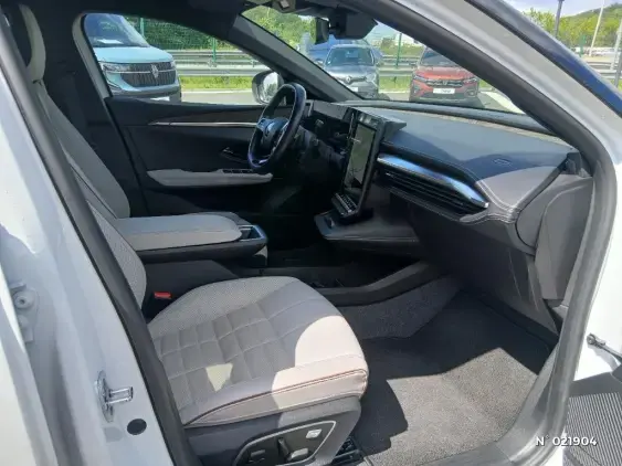 RENAULT MEGANE V - voiture d'occasion - Photo 10