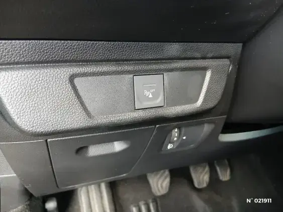 DACIA SANDERO III - voiture d'occasion - Photo 15