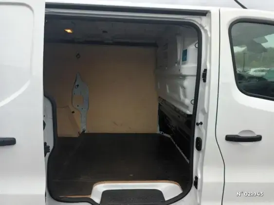 RENAULT TRAFIC FG III - voiture d'occasion - Photo 11