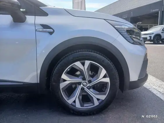 RENAULT CAPTUR II - voiture d'occasion - Photo 8
