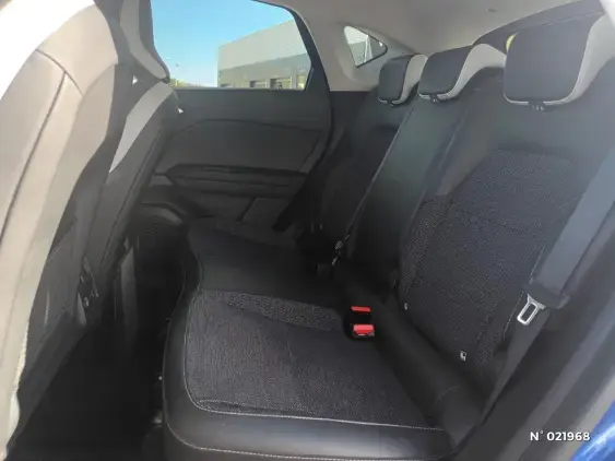 RENAULT CAPTUR II - voiture d'occasion - Photo 11