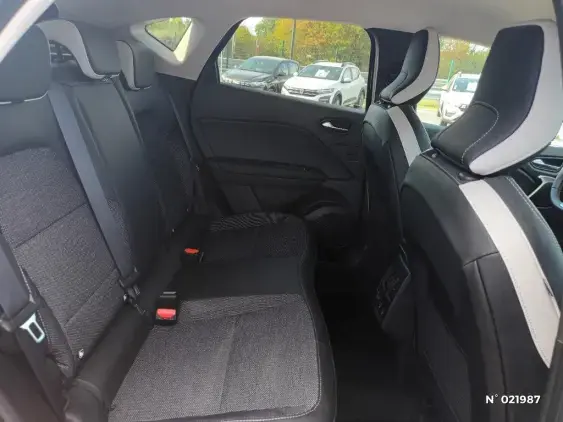RENAULT CAPTUR II - voiture d'occasion - Photo 11