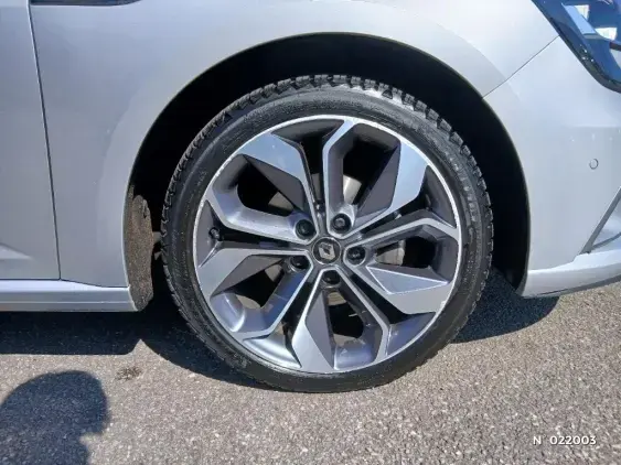 RENAULT MEGANE IV - voiture d'occasion - Photo 8