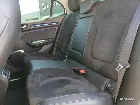 RENAULT MEGANE IV - voiture d'occasion - Photo 11