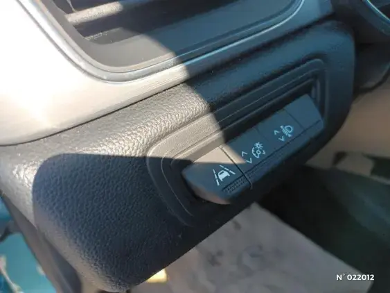 RENAULT CAPTUR II - voiture d'occasion - Photo 15