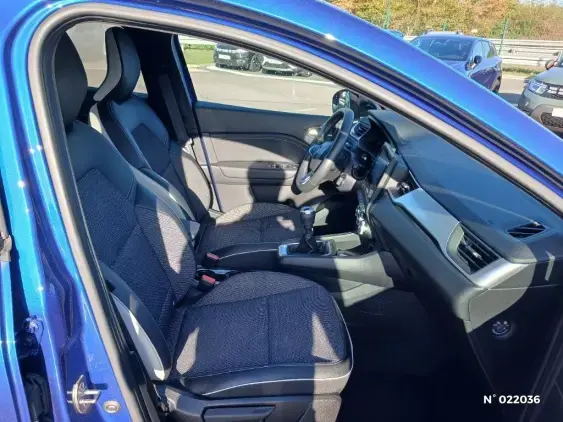RENAULT CAPTUR II - voiture d'occasion - Photo 10