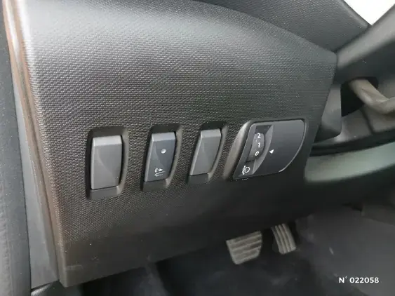 RENAULT TWINGO ELECTRIQUE III - voiture d'occasion - Photo 14