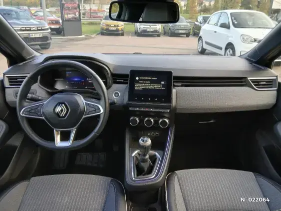 RENAULT CLIO V - voiture d'occasion - Photo 9