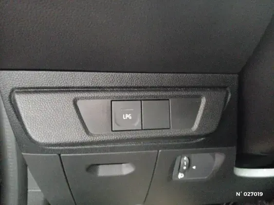 DACIA SANDERO III - voiture d'occasion - Photo 15