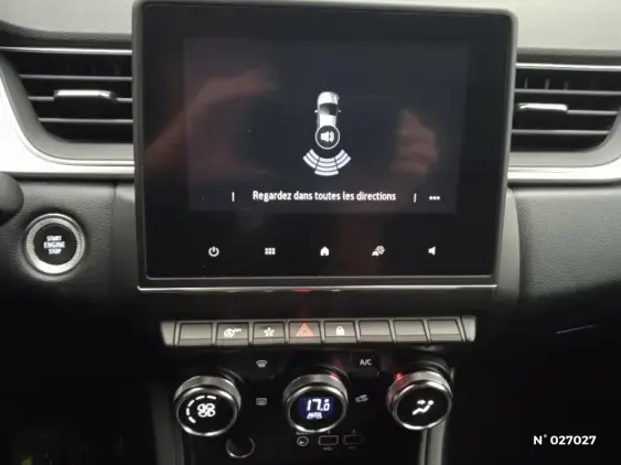 RENAULT CAPTUR II - voiture d'occasion - Photo 14