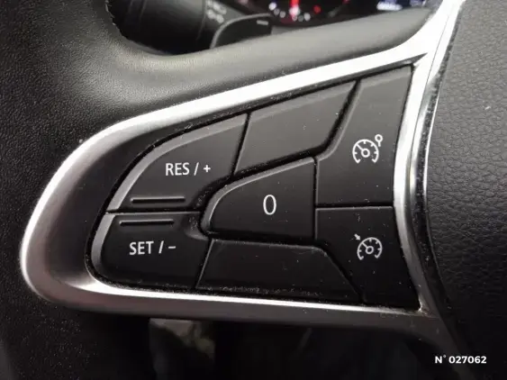 RENAULT ARKANA - voiture d'occasion - Photo 27