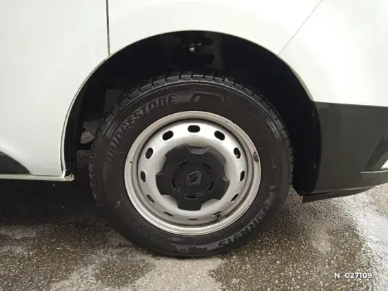 RENAULT TRAFIC FG III - voiture d'occasion - Photo 8