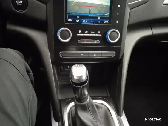 RENAULT MEGANE ESTATE IV - voiture d'occasion - Photo 27