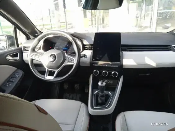 RENAULT CLIO V - voiture d'occasion - Photo 9